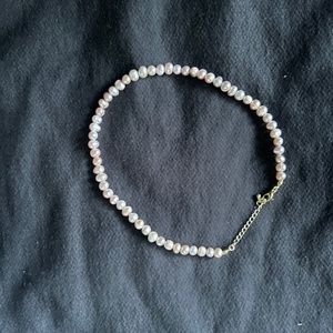 Pearl choker